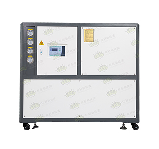 10--15HP 水箱式冷水機